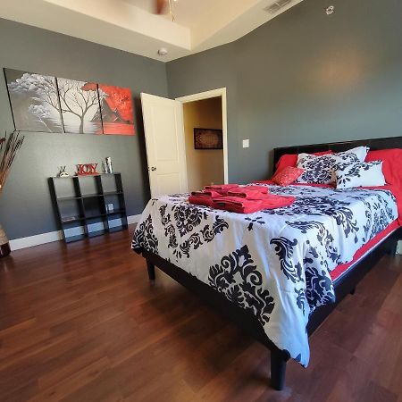 Modern, Private, Smart 4 Bedroom Condo In Desirable Location In Mcallen With Pool! Eksteriør bilde