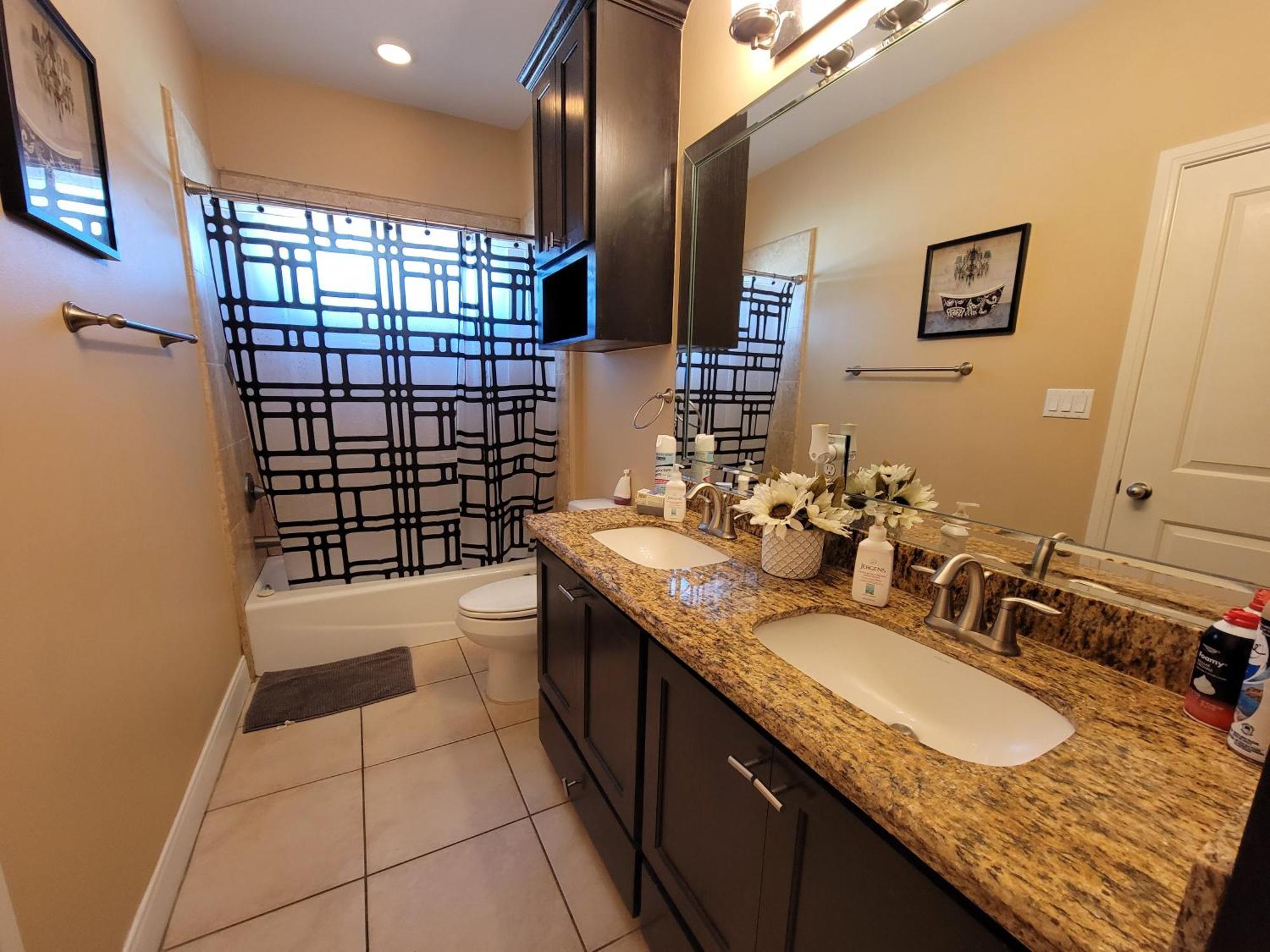 Modern, Private, Smart 4 Bedroom Condo In Desirable Location In Mcallen With Pool! Eksteriør bilde